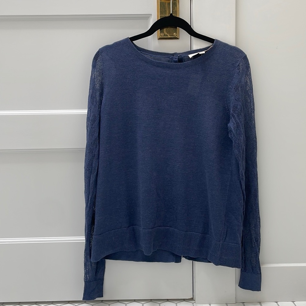 Loft blue lace sleeve sweater, button-down back. Size xs, NWT